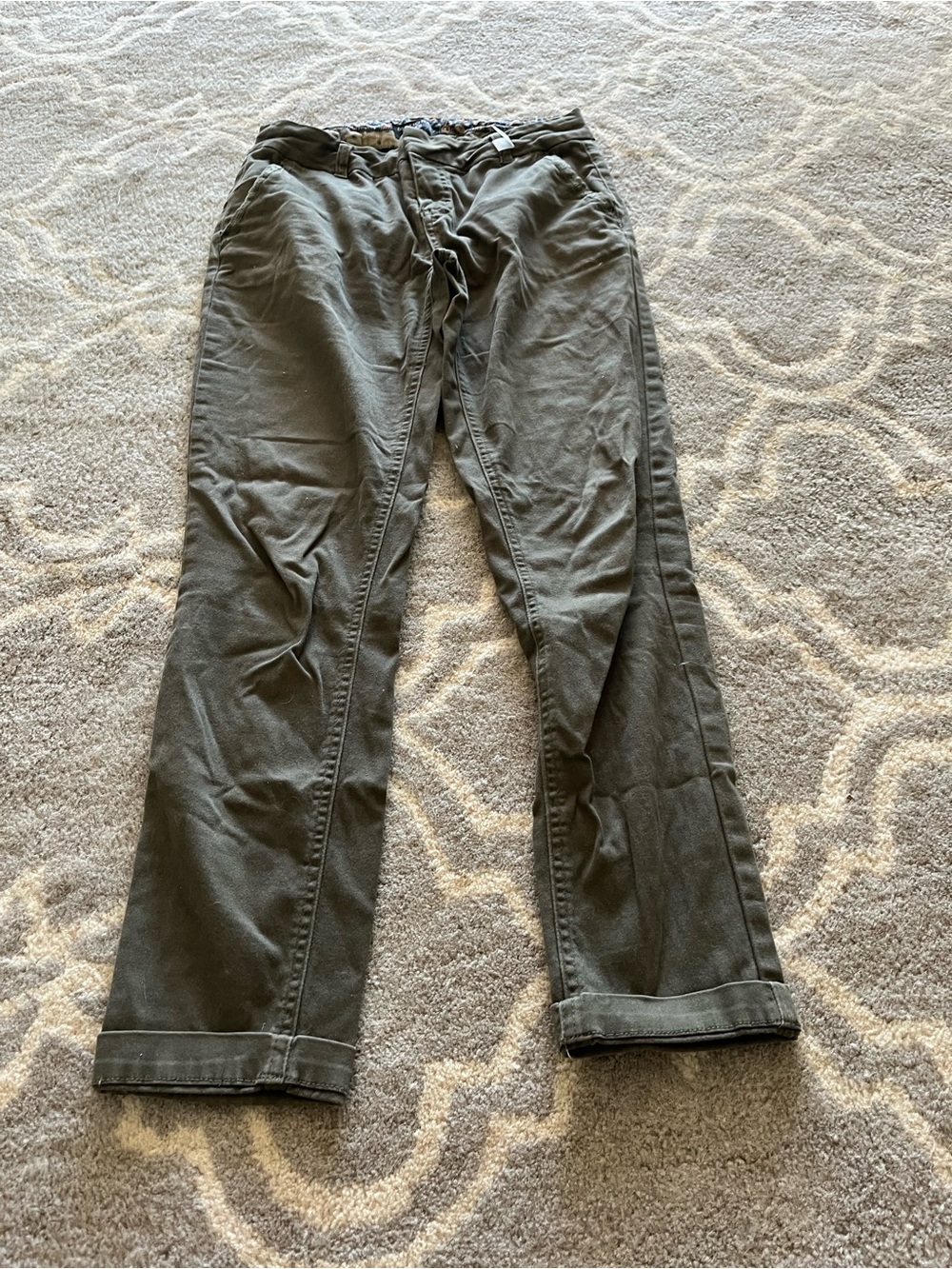 Women’s Skinny Pants in Olive Green